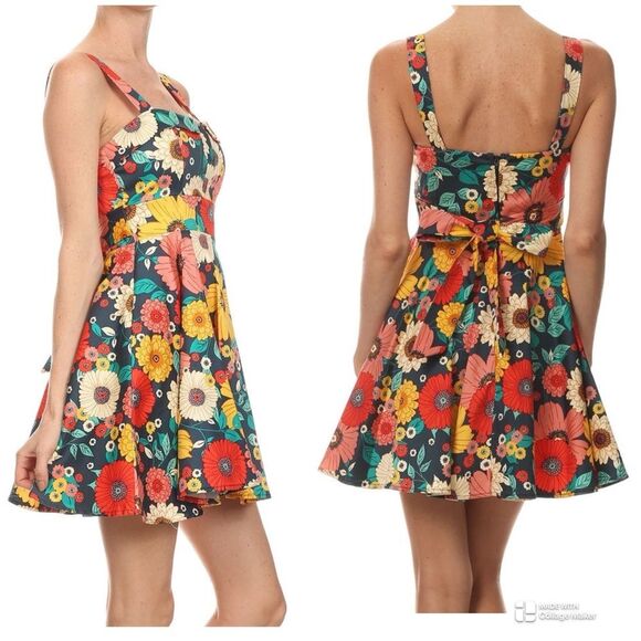 VARGA Cheerful Flower Sleeveless Retro Dress - Picture 1 of 10